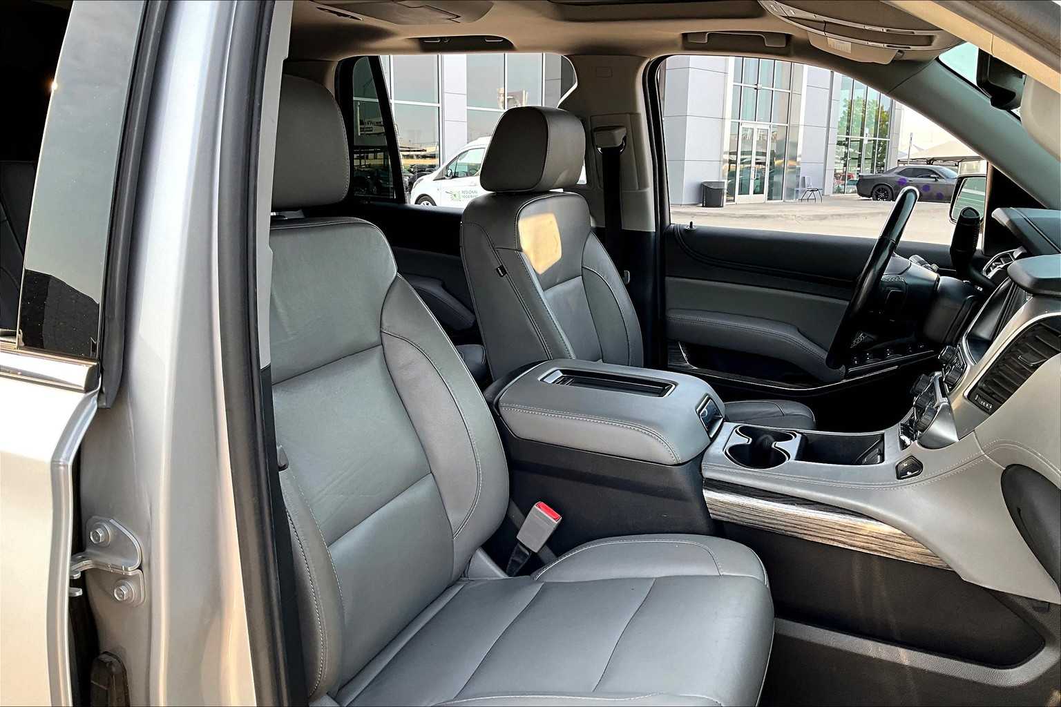 2020 Chevrolet Tahoe LT photo 8