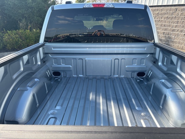 2025 Ford F-150 STX photo 10