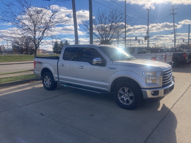 2016 Ford F-150 XLT photo 2