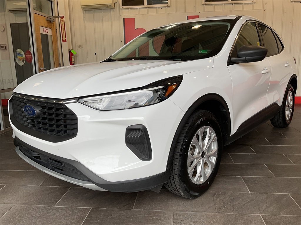 2024 Ford Escape Active photo 2