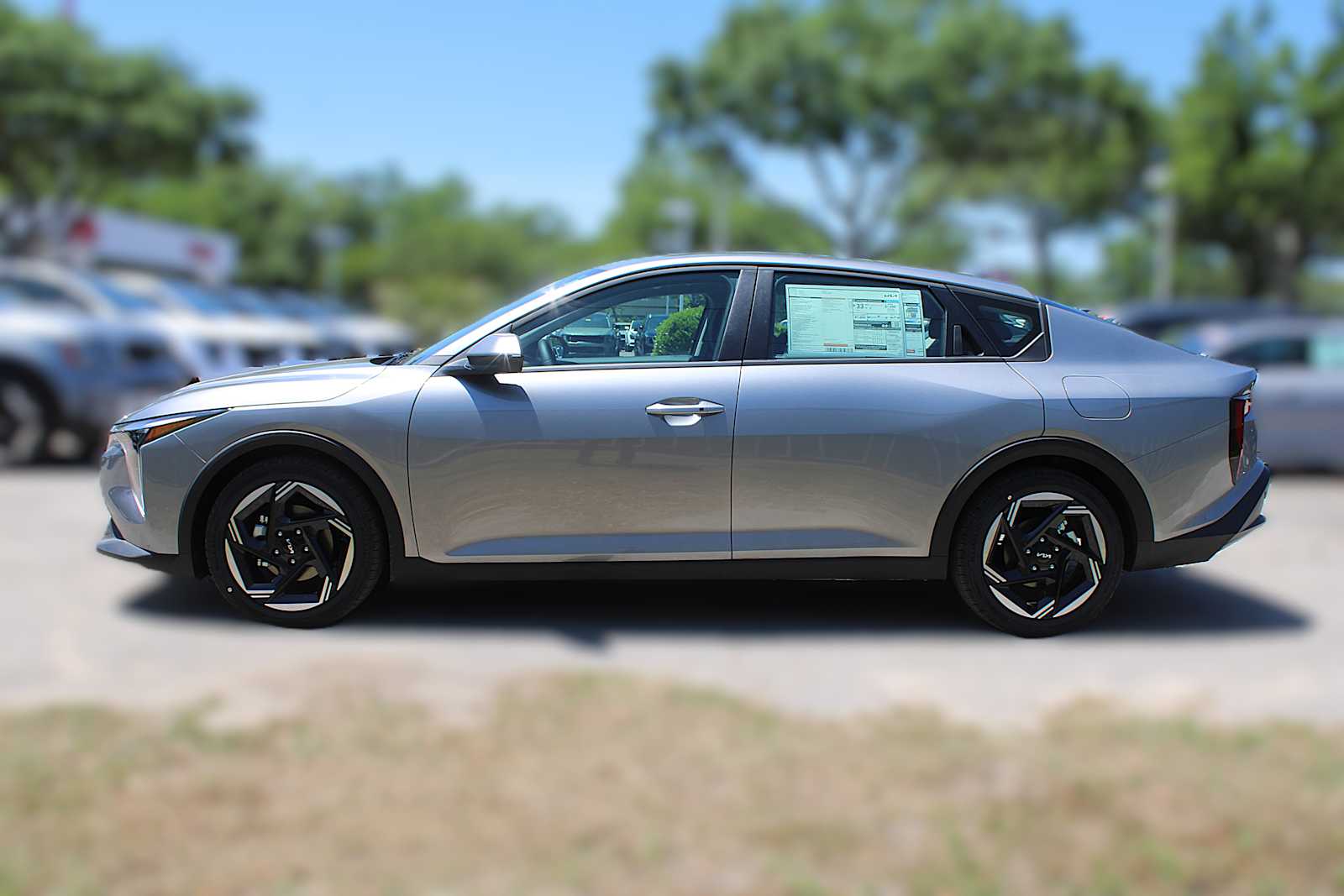 2025 Kia K4 EX photo 24