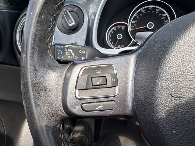 2016 Volkswagen Beetle 1.8T S photo 21