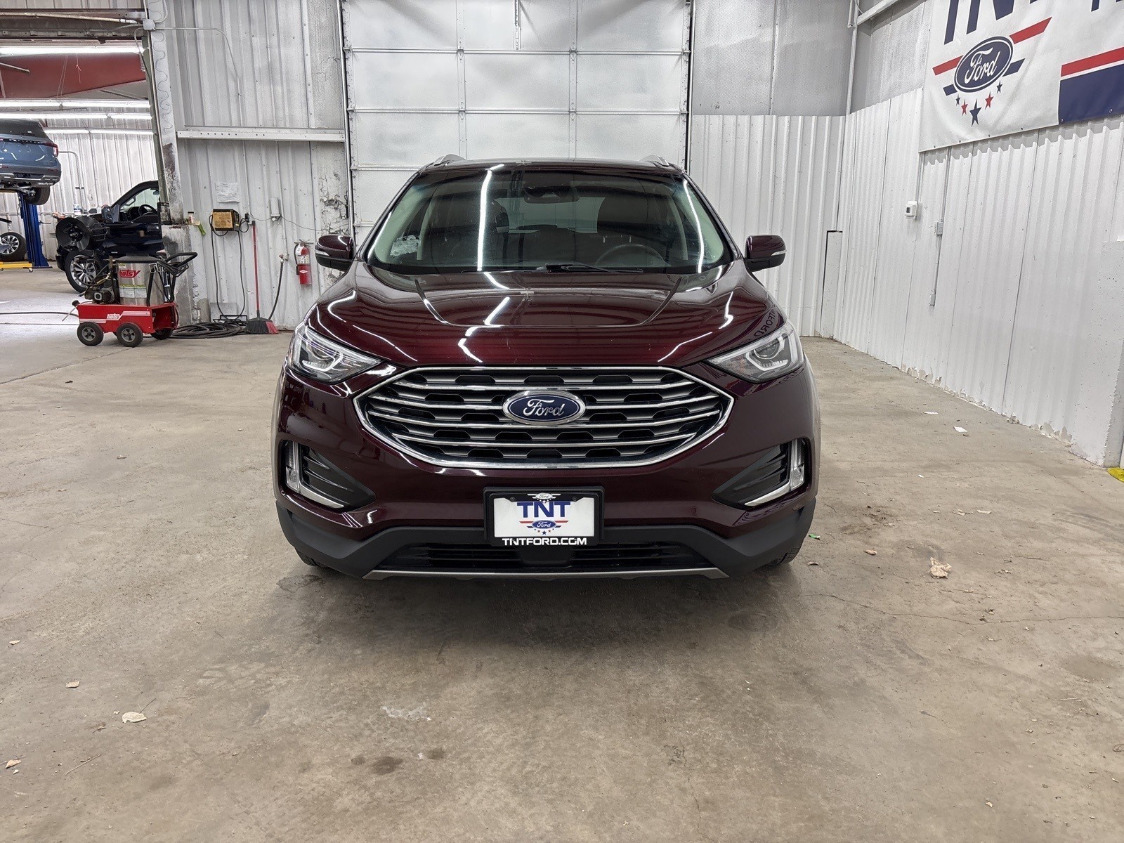 2019 Ford Edge SEL photo 3