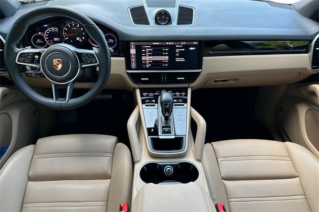 2021 Porsche Cayenne Base photo 11