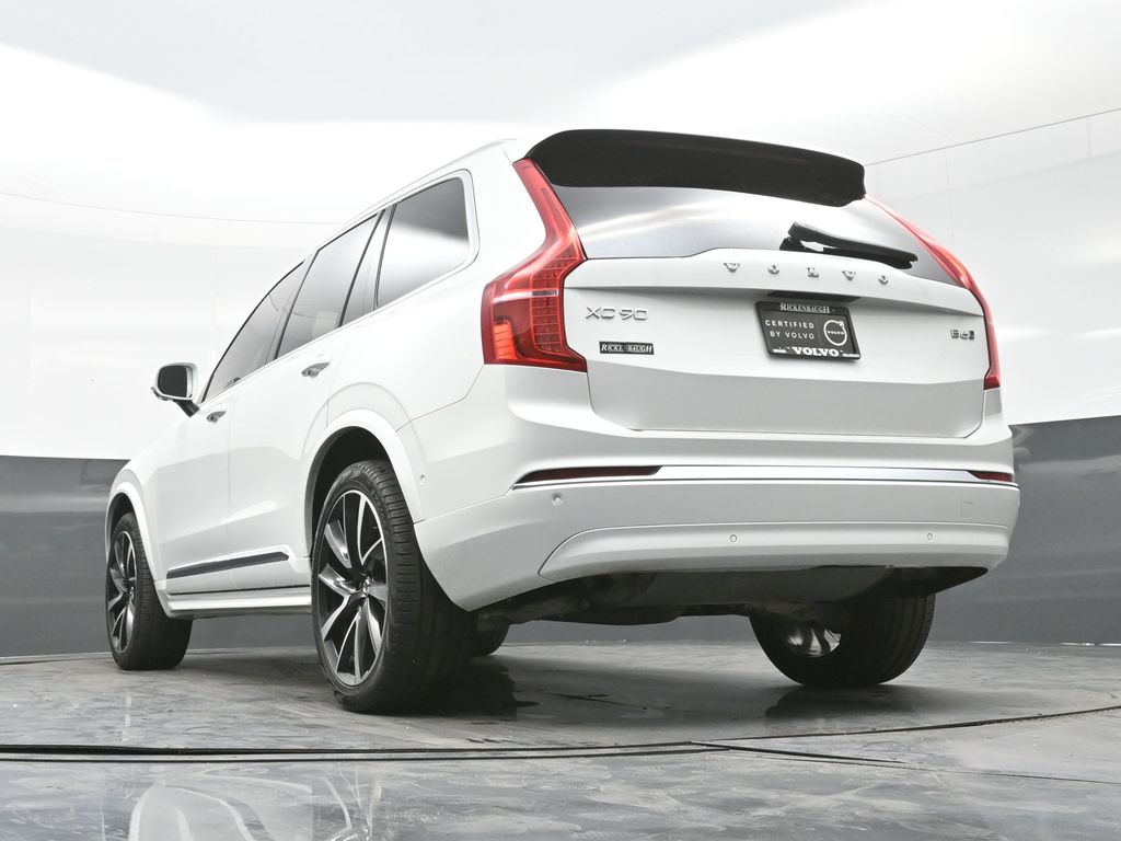 2024 Volvo XC90 Plus photo 21