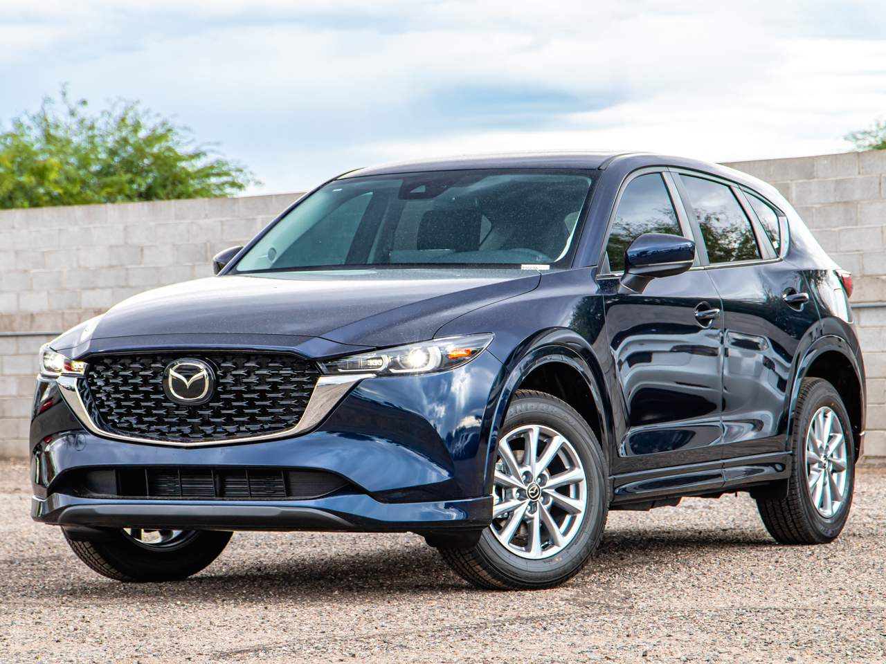 2025 Mazda CX-5 S Select Package's photo