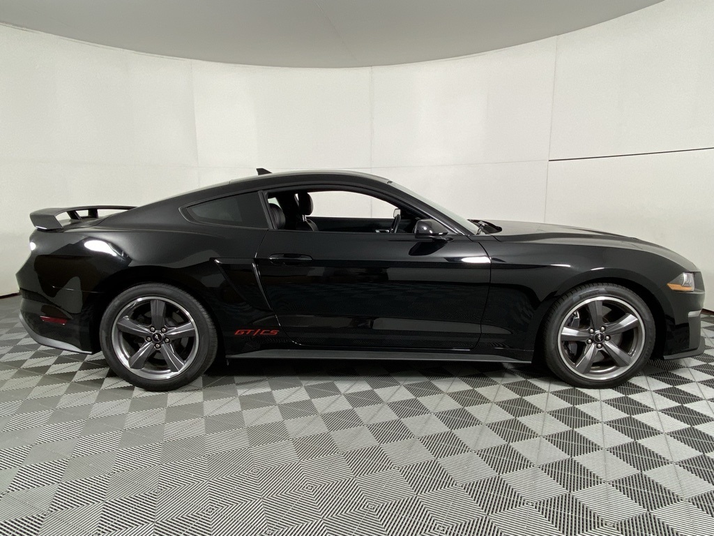 2022 Ford Mustang GT Premium photo 11