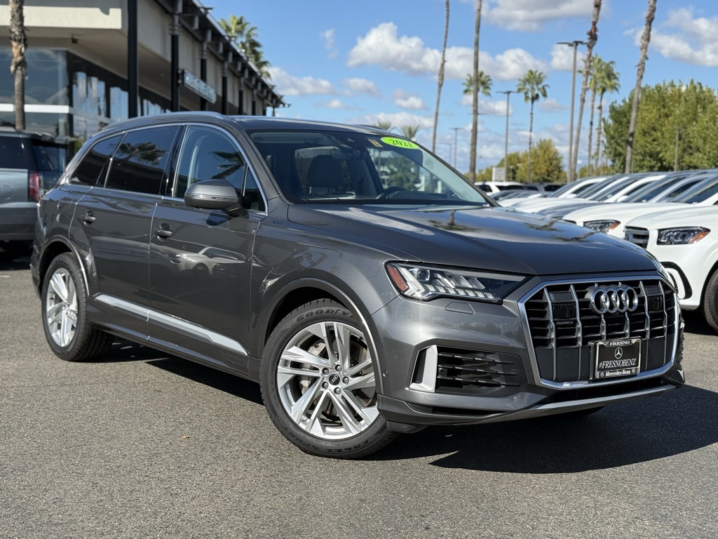 2021 Audi Q7 Prestige's photo