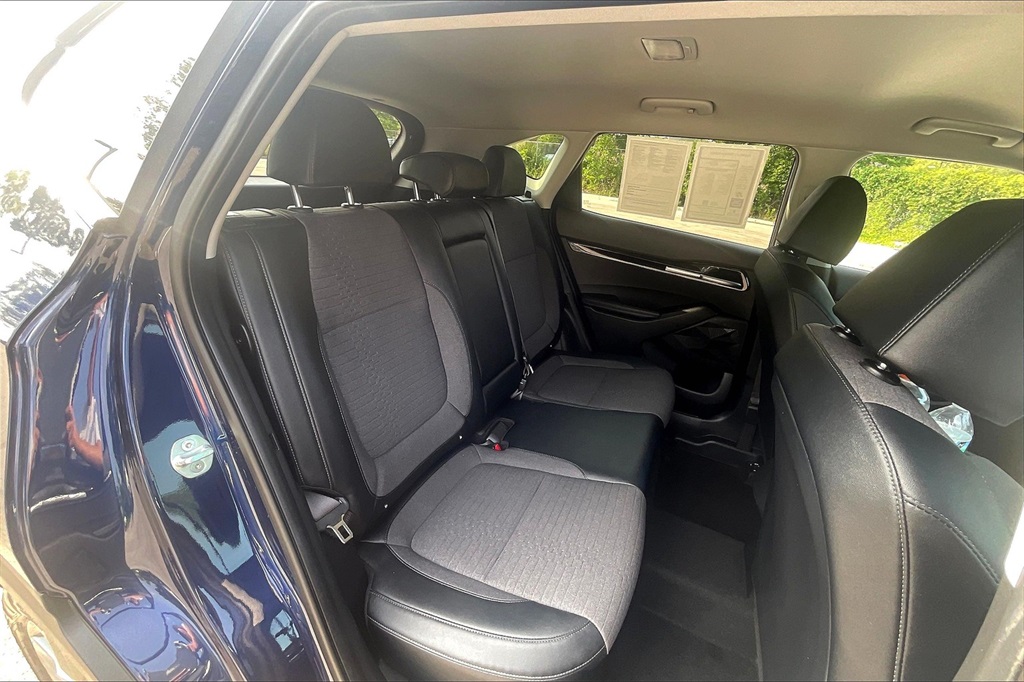 2021 Kia Seltos S photo 23