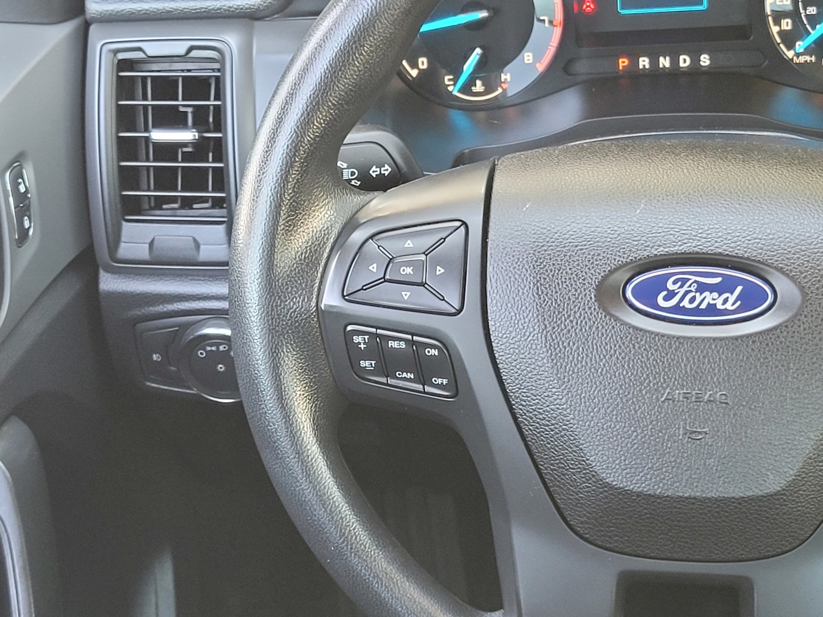 2021 Ford Ranger XL photo 11