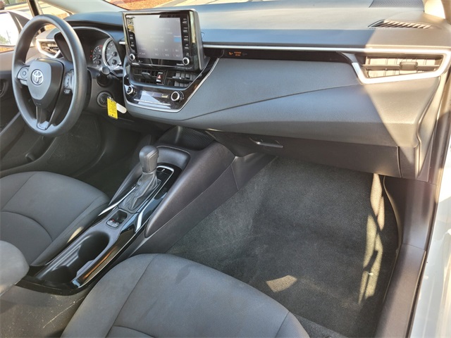 2022 Toyota Corolla LE photo 13