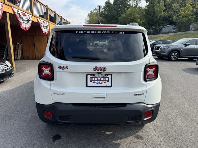 2021 Jeep Renegade Latitude photo 6