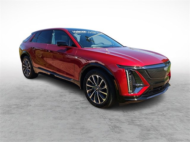 2026 Cadillac Lyriq Sport photo 3
