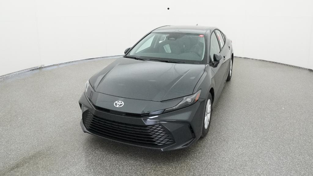 2026 Toyota Camry LE photo 5