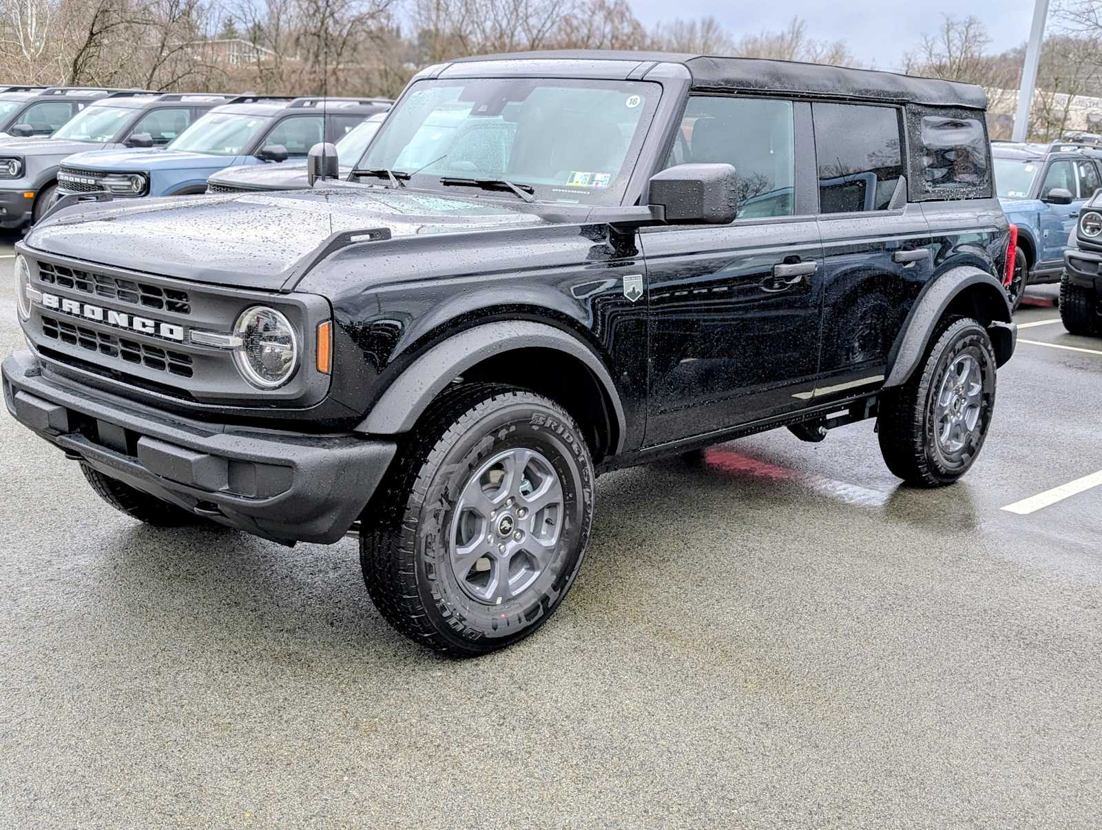 2025 Ford Bronco 4-Door Big Bend's photo