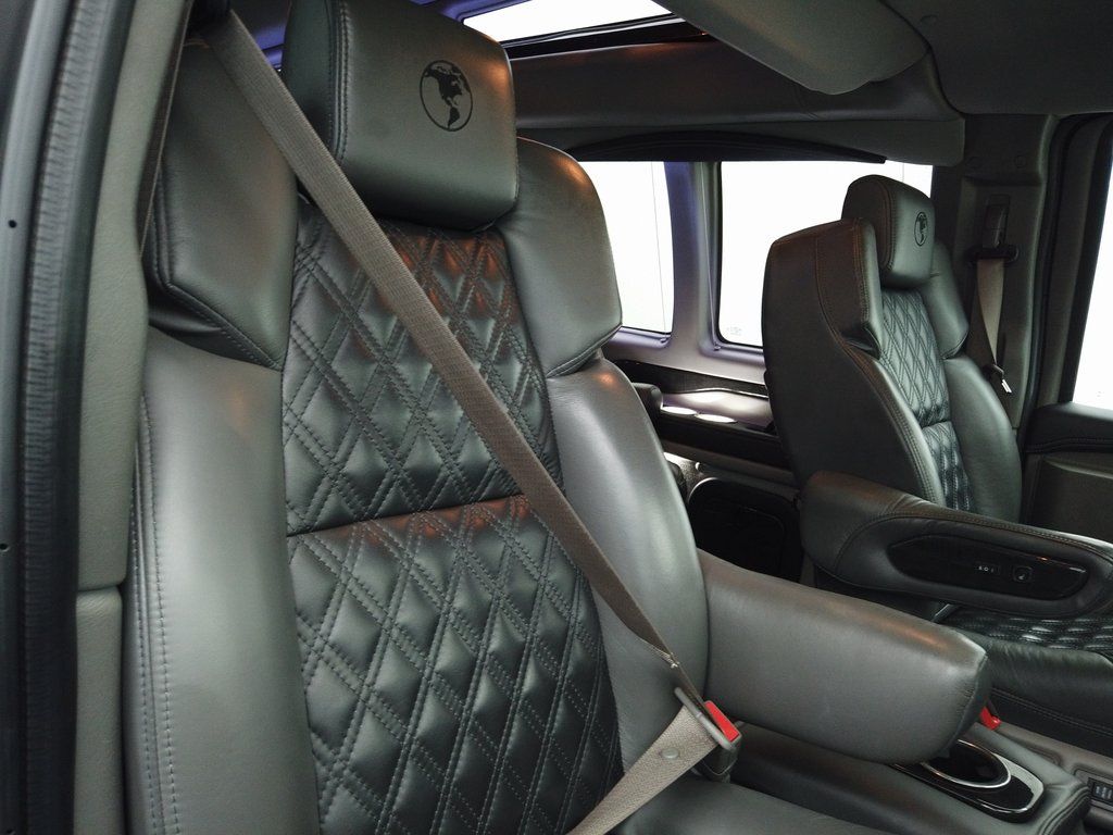 2023 Chevrolet Express photo 37