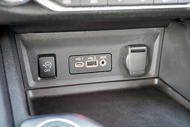 Used 2024 Gray Nissan SV image 26