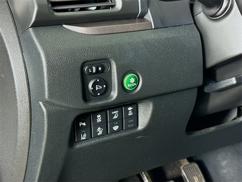2022 Honda Ridgeline RTL-E photo 11