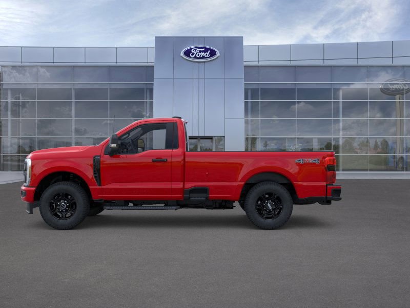 2025 Ford F-350 photo 3