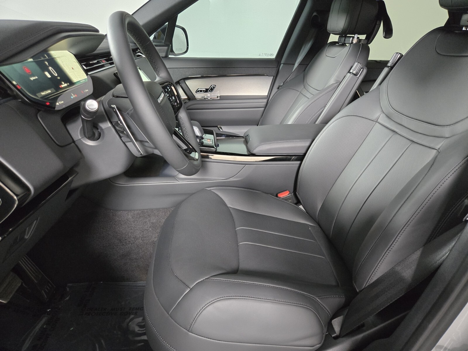 2025 Land Rover Range Rover Sport SE photo 9