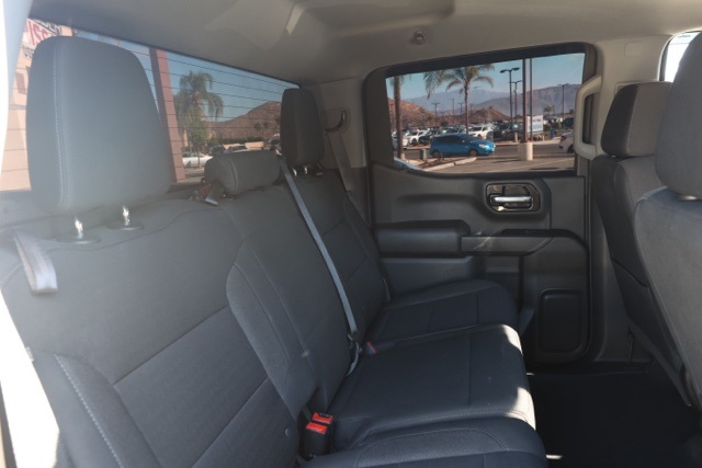 2022 Chevrolet Silverado 1500 Custom photo 16
