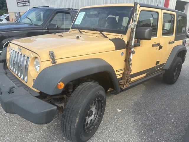 2014 Jeep Wrangler Unlimited Sport S photo 3