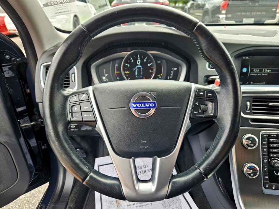 2015 Volvo V60 T5 Drive-E Platinum photo 20