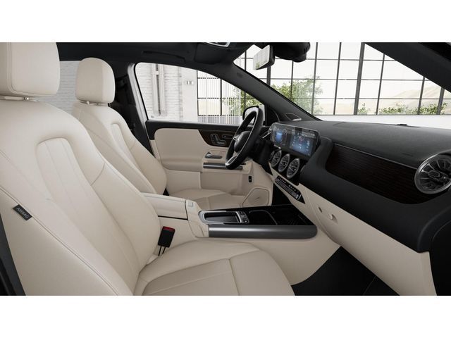 2026 Mercedes Benz GLA 250 4MATIC photo 4