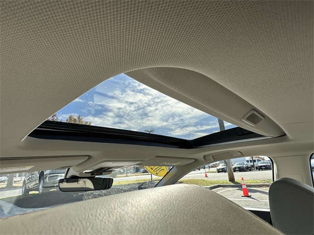 2025 Honda Accord Hybrid EX-L photo 4