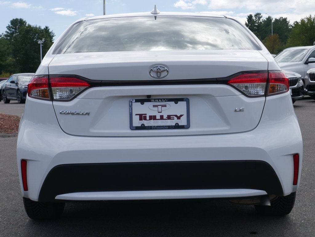 2022 Toyota Corolla LE photo 6