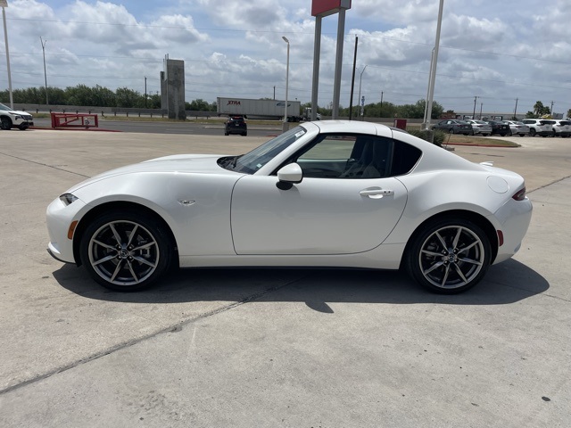 2023 Mazda MX-5 Miata RF Miata Grand Touring photo 3