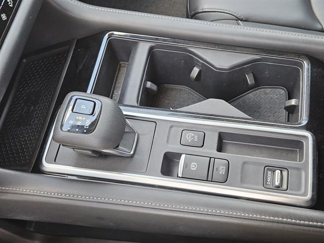 2024 Nissan Pathfinder SL photo 15