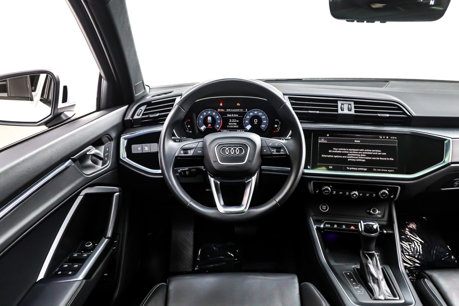 2024 Audi Q3 S line Premium Plus 45 TFSI photo 4