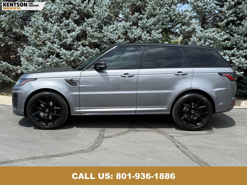 2021 Land Rover Range Rover Sport SVR photo 4