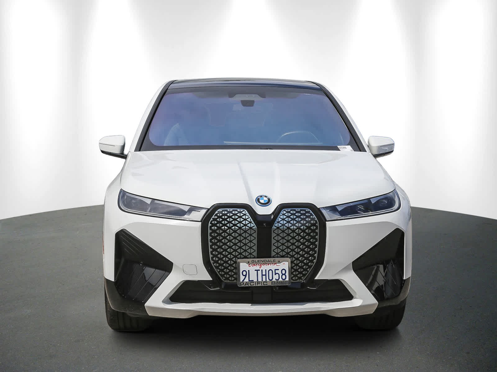 Used 2025 BMW iX Base with VIN WB523CF04SCS18755 for sale in Glendale, CA