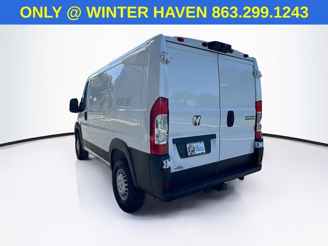 2025 Ram ProMaster 1500 Tradesman photo 3