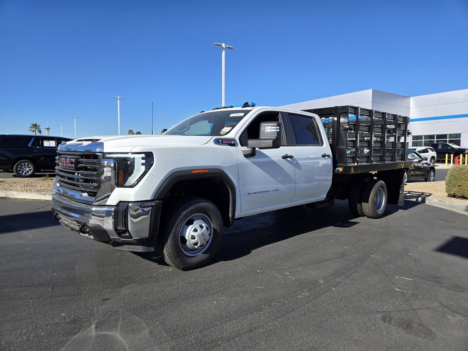 2024 Gmc Sierra 3500 HD Pro photo 2
