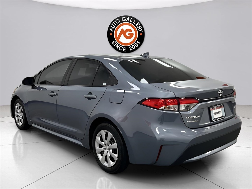 2020 Toyota Corolla LE photo 5