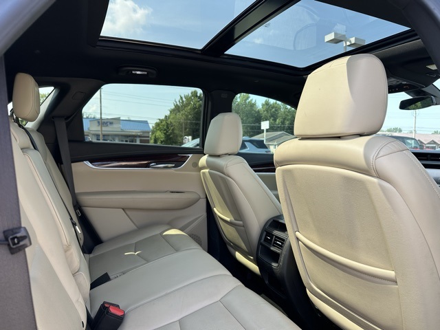 2018 Cadillac XT5 Luxury photo 13
