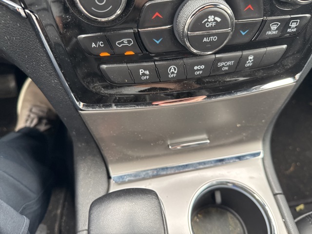 2022 Jeep Cherokee Limited X photo 32