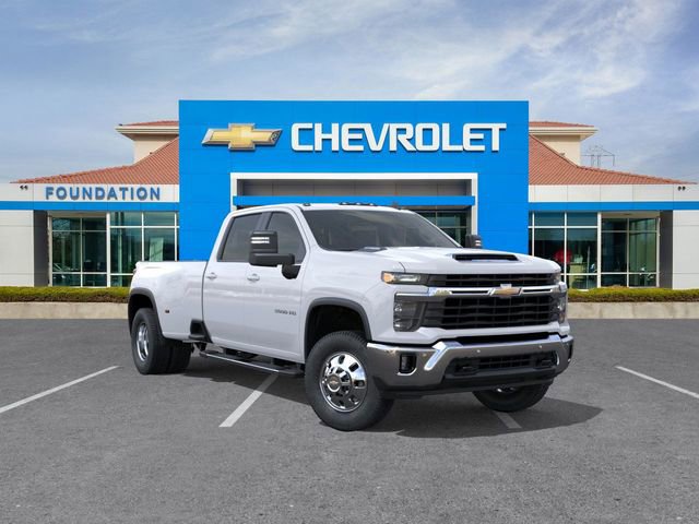 2026 Chevrolet Silverado 3500HD LT's photo