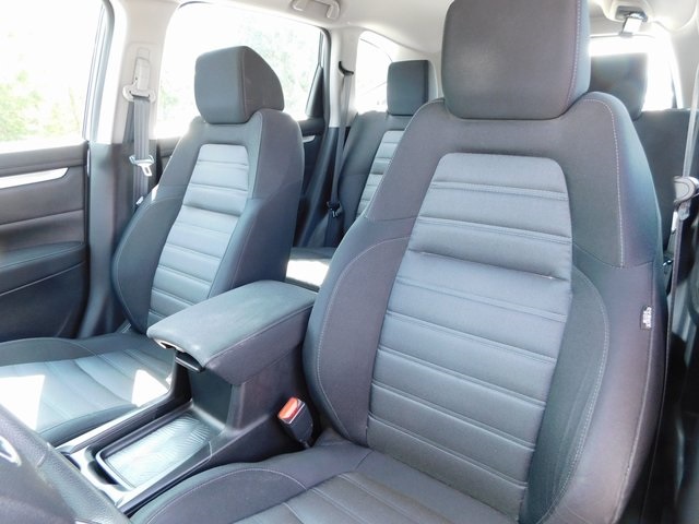 2019 Honda CR-V LX photo 12