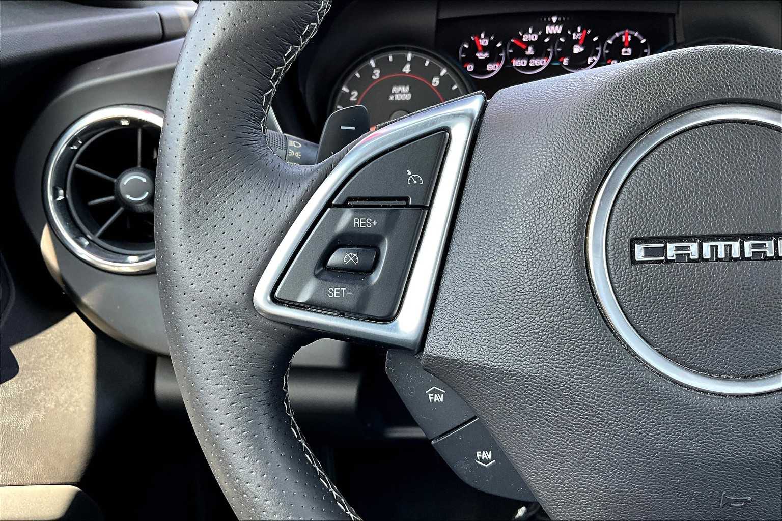2017 Chevrolet Camaro 1SS photo 20