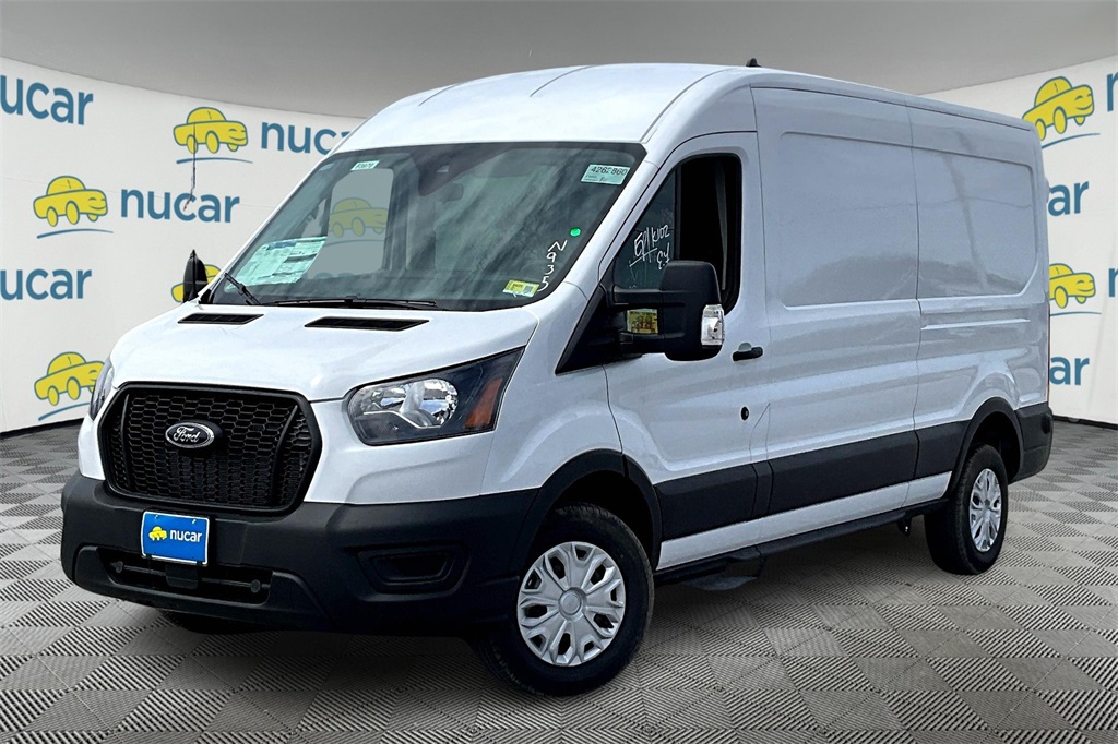 2024 Ford Transit photo 2