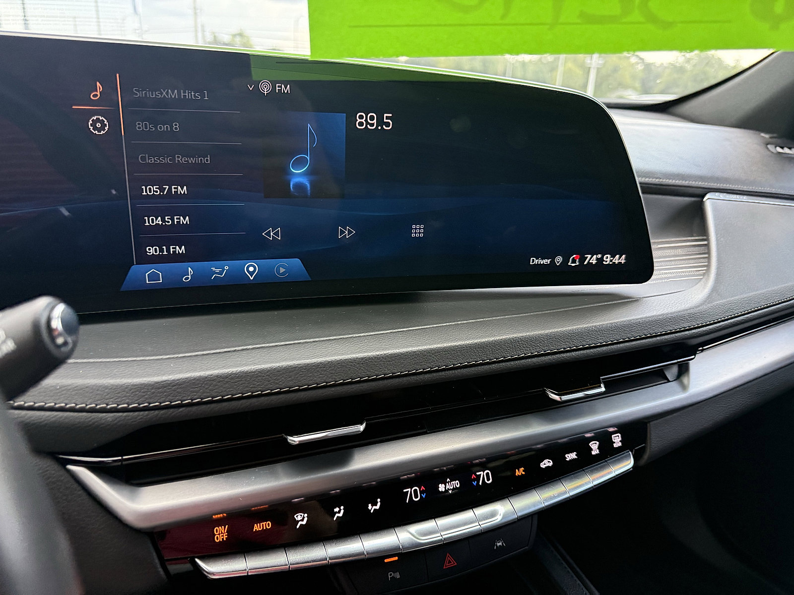 2024 Cadillac XT4 Premium Luxury photo 15