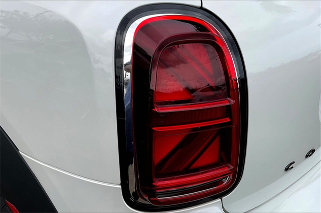 2024 Mini Cooper Signature photo 26