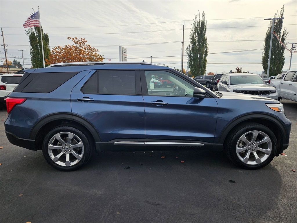 2020 Ford Explorer Platinum photo 4