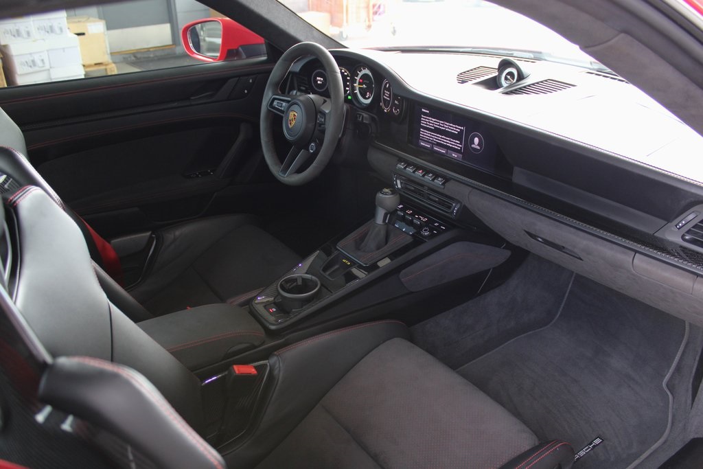 2022 Porsche 911 GT3 Touring photo 17