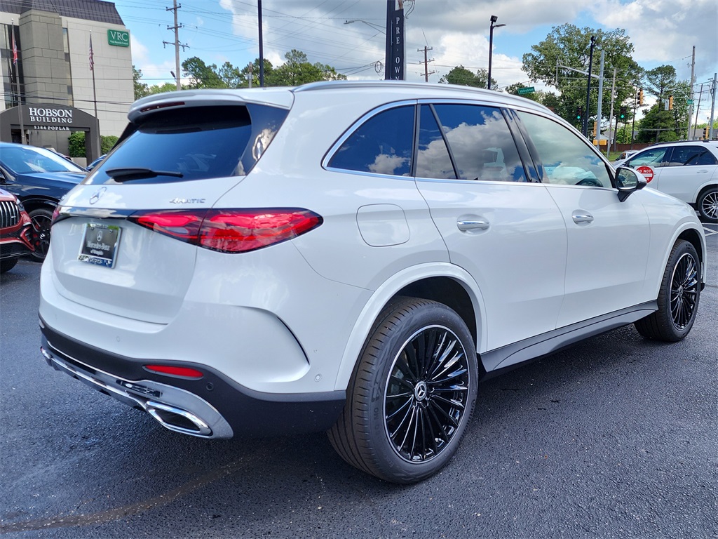 2025 Mercedes Benz GLC 300 4MATIC photo 5