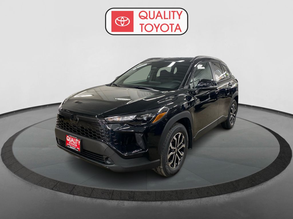 2026 Toyota Corolla Cross SE's photo